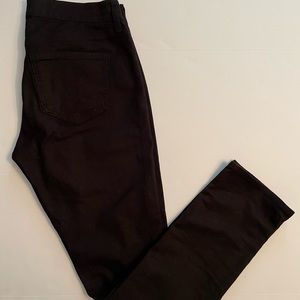 The sweetheart black jeans size 6
